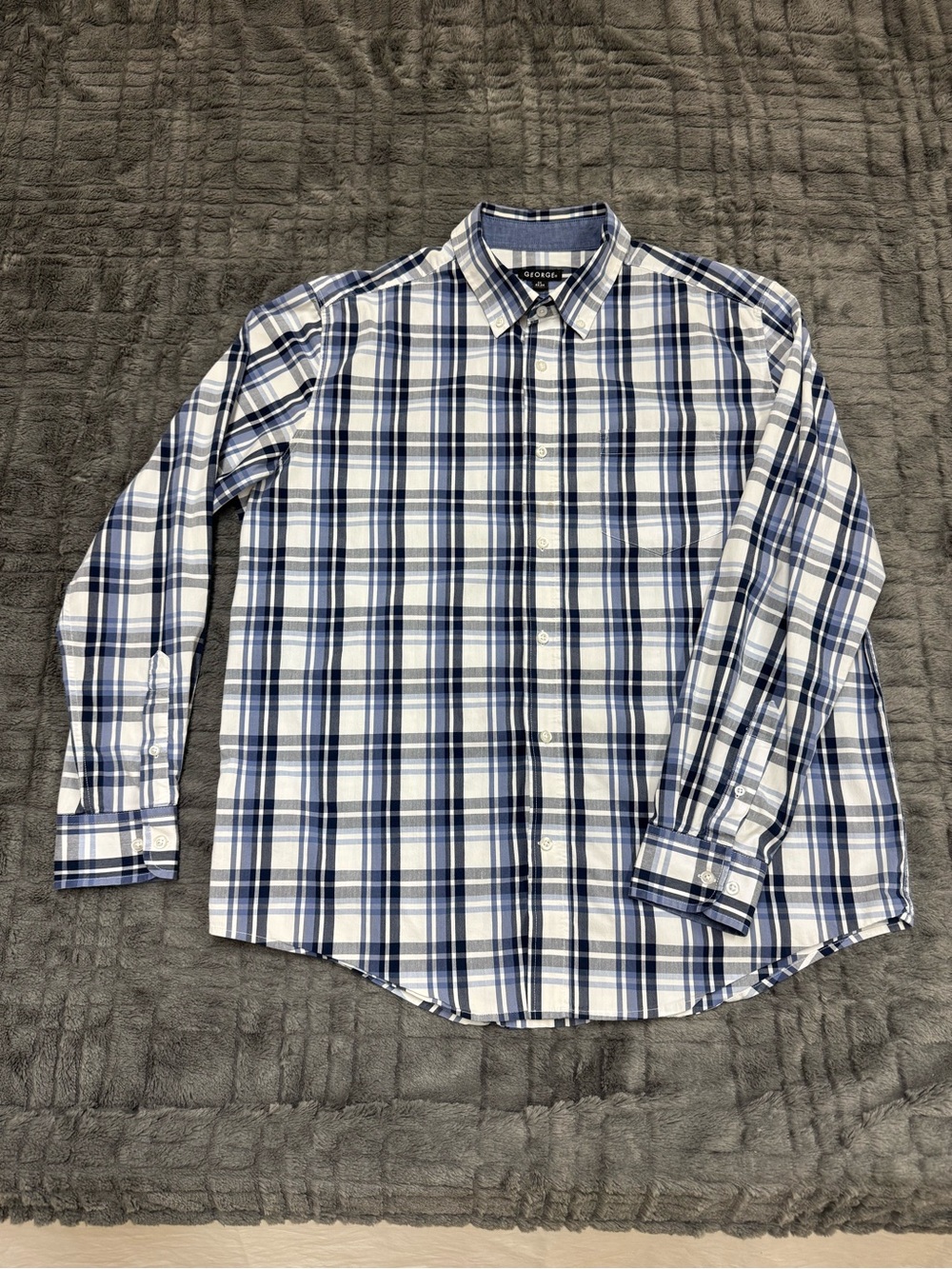 George Shirt Mens Large 42-44 Blue White Plaid Long Sleeve Button Down Casual